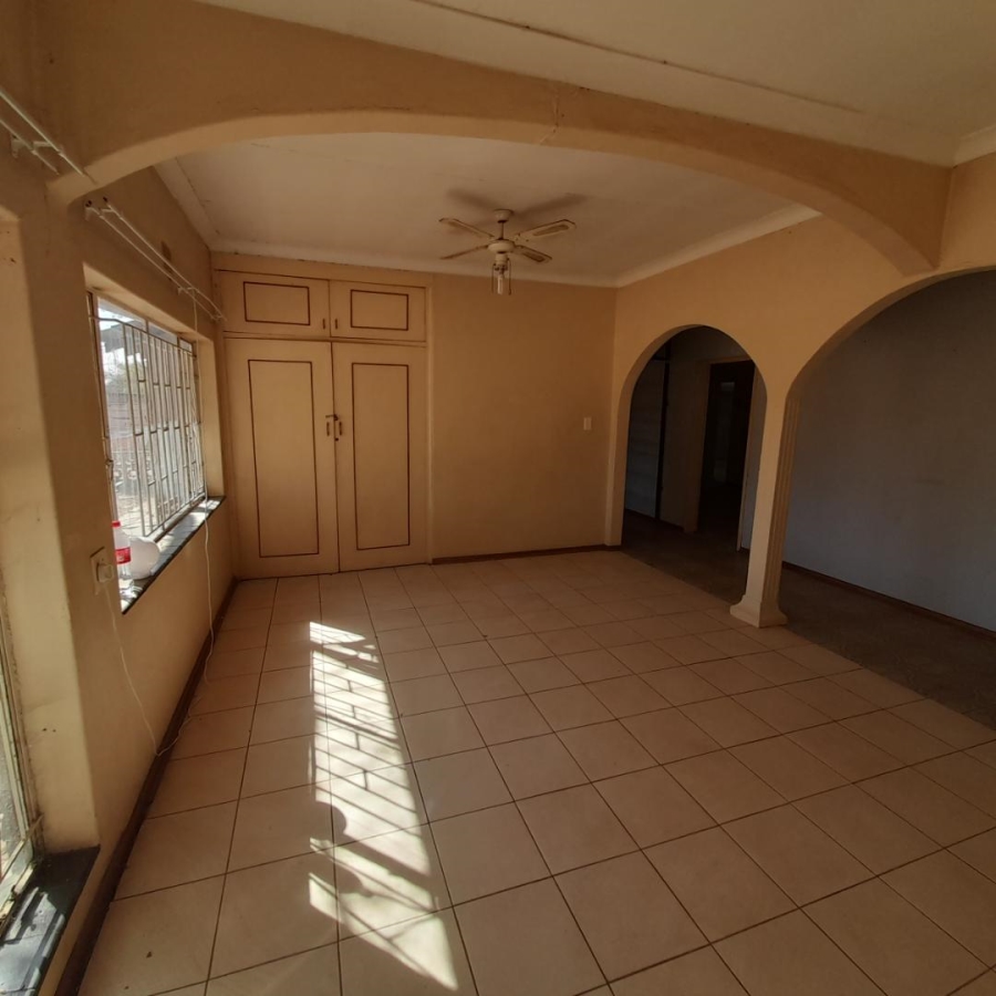 8 Bedroom Property for Sale in Rietfontein North West